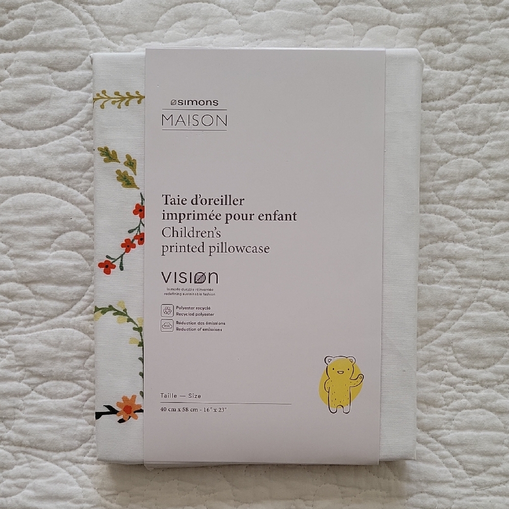 Simons Children's Bonne Nuit Pillowcase- New!